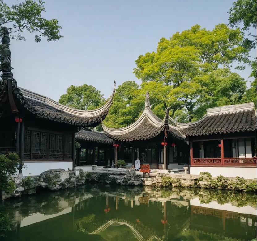 信阳师河灵竹土建有限公司